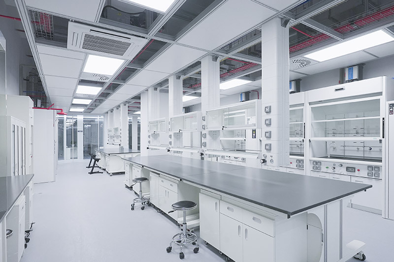 萨迦实验室革新：安全与科技的现代融合